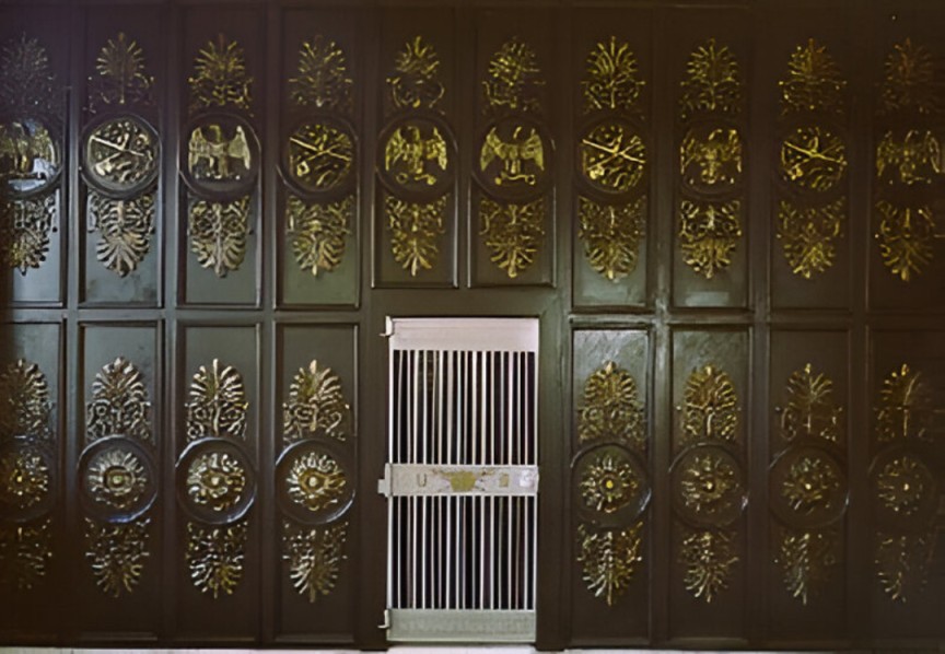 The restored cast-iron wall in the US Treasurer's office forms the exterior of one of four burglar-proof vaults.